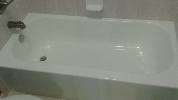 Tub Refinished in Tampa, FL (1)