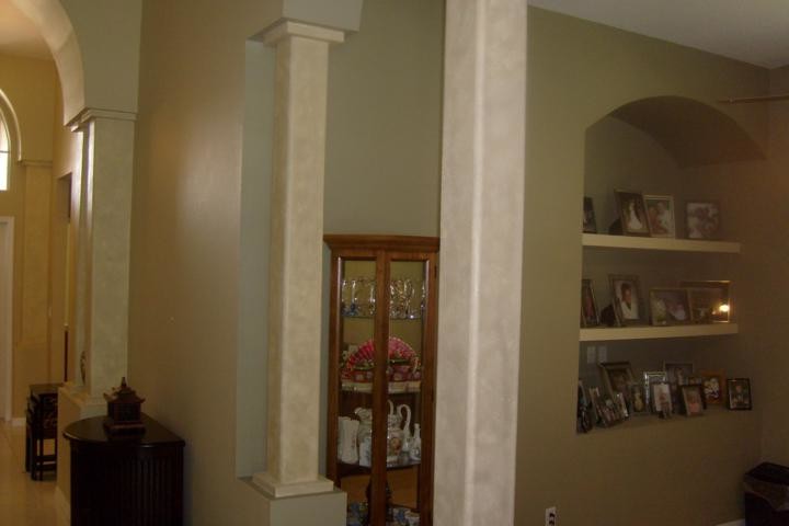 Residential Interior custom painting with faux highlights in Westchase area of Tampa